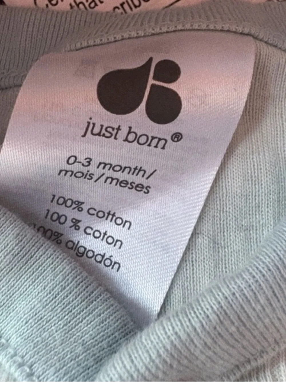 Just Born & Carter’s 0-3month lot of 5 pieces